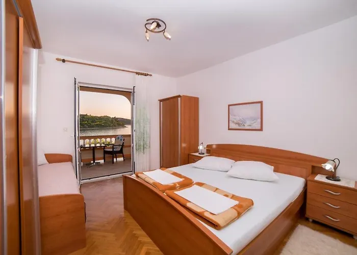 In With Sea View, Balcony, Air Conditioning, Wifi Apartament *